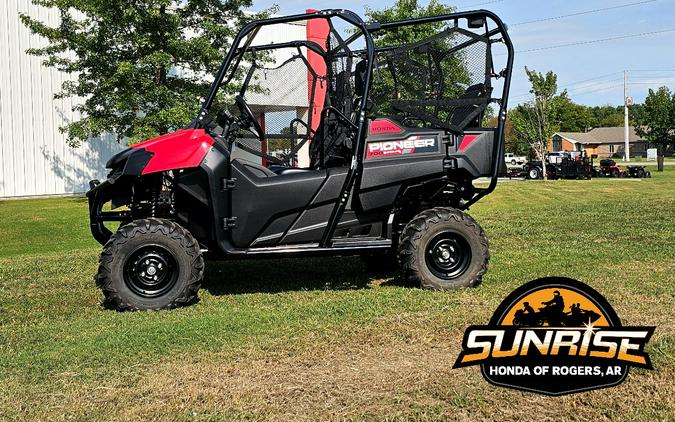 2026 Pioneer 700-4 - Honda