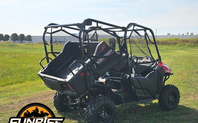 2026 Pioneer 700-4 - Honda