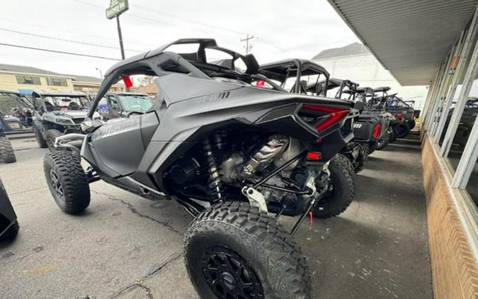 2024 Can-Am® Maverick R X RS Triple Black