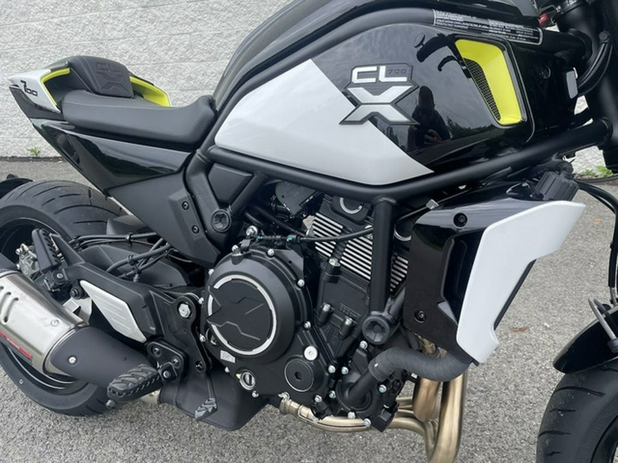 2024 Cfmoto 700CL-X Sport