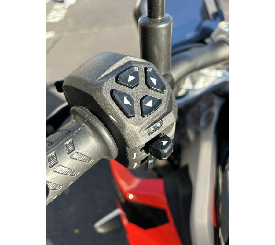 2026 Aprilia Tuono 457