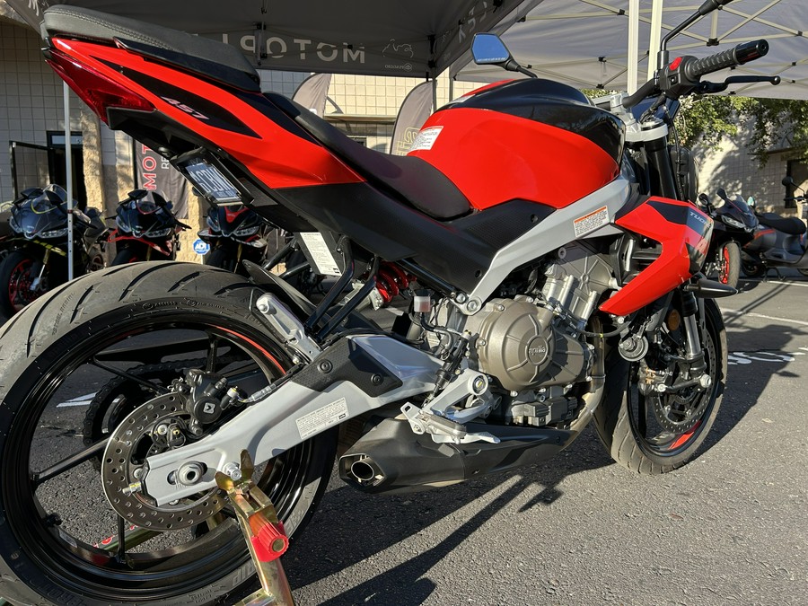 2026 Aprilia Tuono 457
