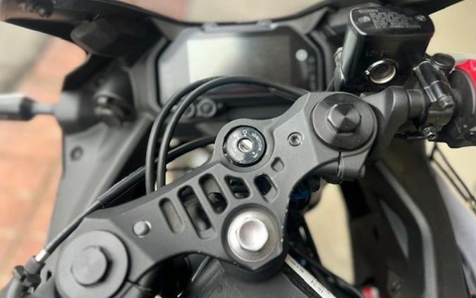 2025 Yamaha YZF R3