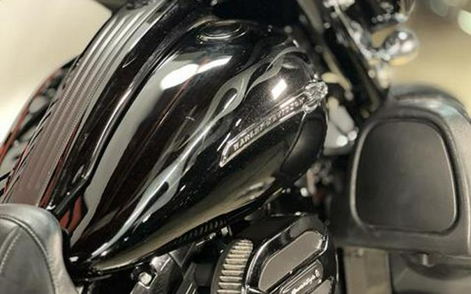 2016 Harley-Davidson CVO™ Street Glide®