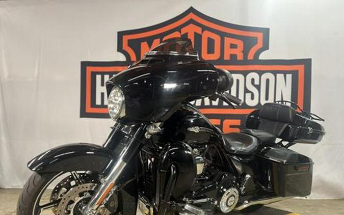 2016 Harley-Davidson CVO™ Street Glide®