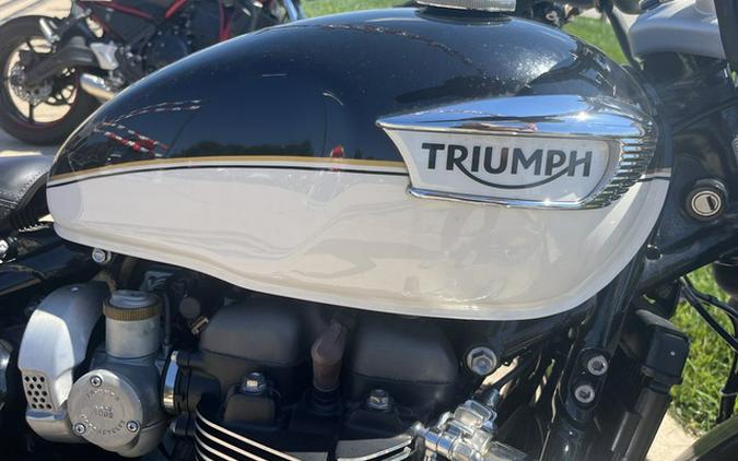 2022 TRIUMPH TRIUMPH