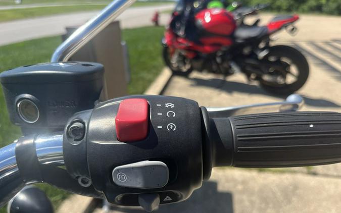 2022 TRIUMPH TRIUMPH