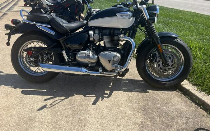 2022 TRIUMPH TRIUMPH