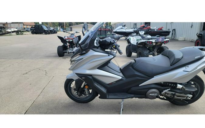 2023 KYMCO AK 550i ABS