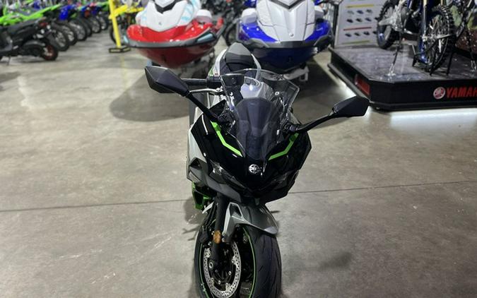 2024 Kawasaki Ninja 7 Hybrid ABS