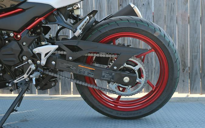 2026 KAWASAKI Z500 SE ABS