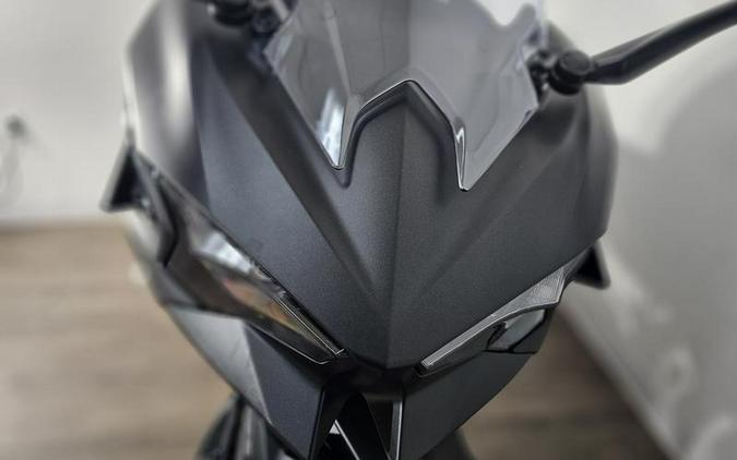 2026 Kawasaki Ninja® 500 ABS Metallic Flat Spark Black