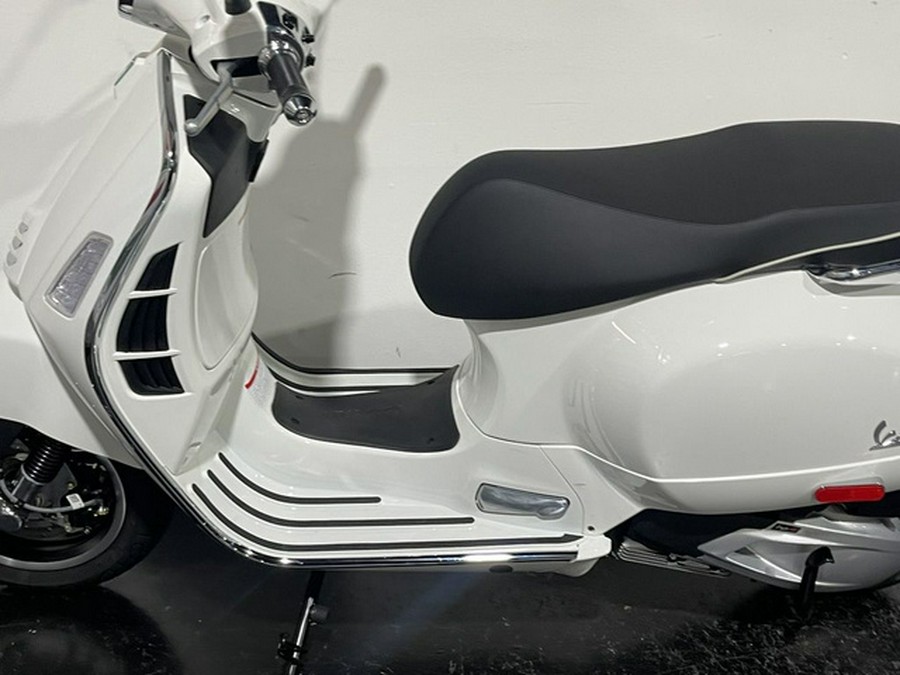2027 Vespa GTS 310 Super 310