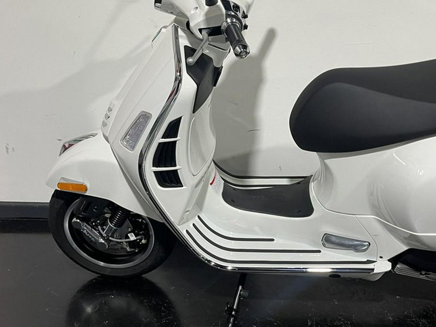 2027 Vespa GTS 310 Super 310