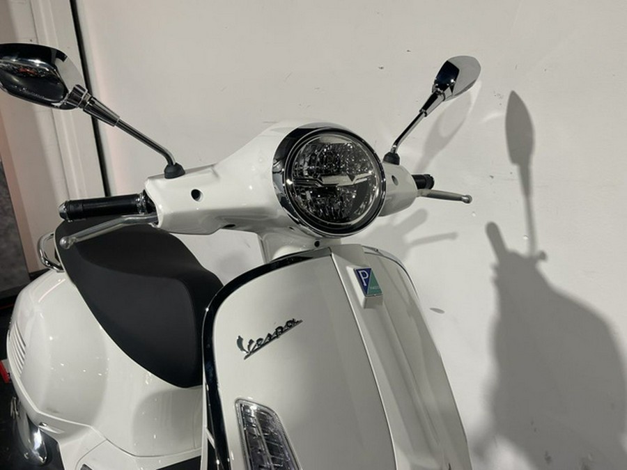 2027 Vespa GTS 310 Super 310