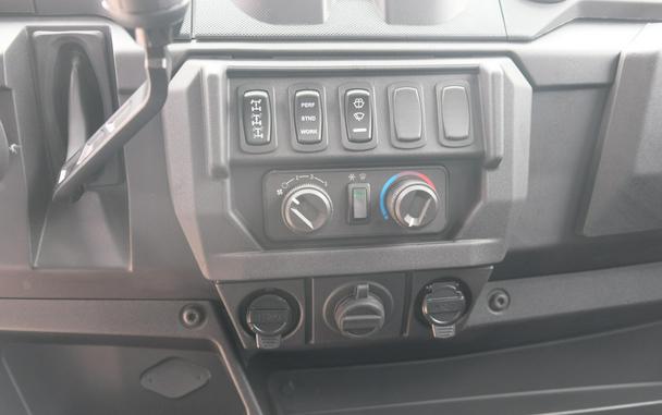 2027 POLARIS RANGER CREW XP 1000 CAB