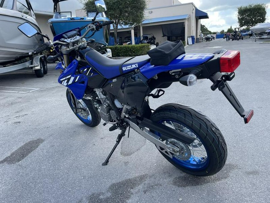 2023 Suzuki DR-Z400SM