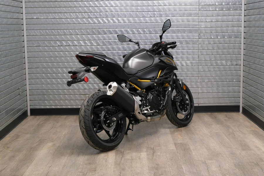 2026 KAWASAKI Z500 ABS