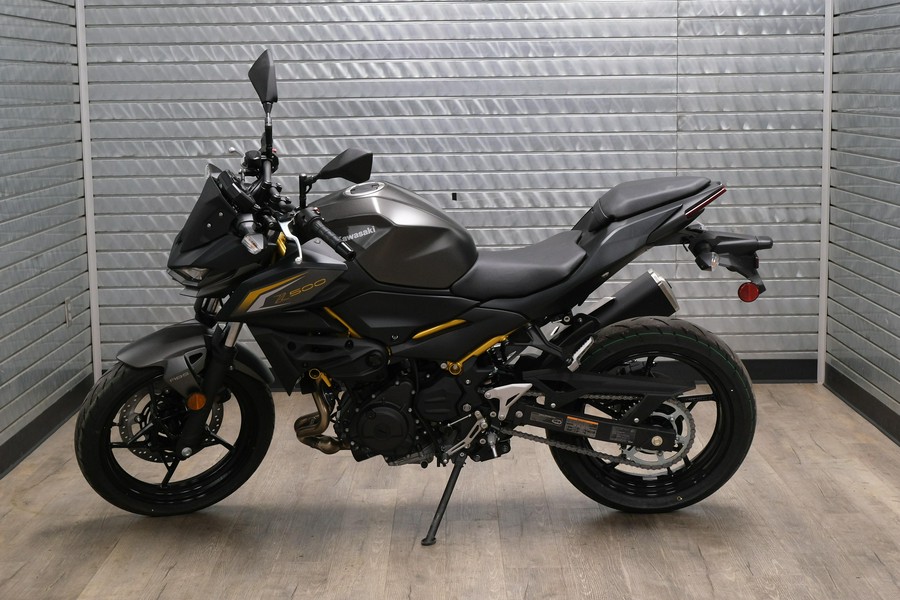 2026 KAWASAKI Z500 ABS