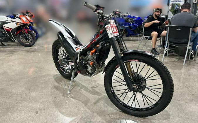 2018 Honda COTA 300RR