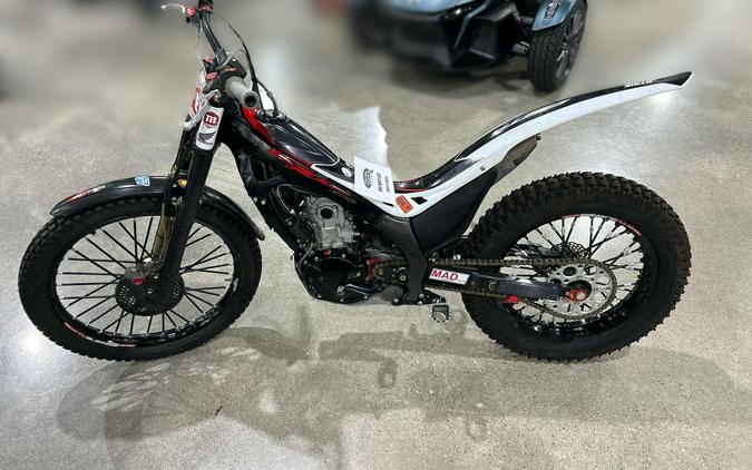 2018 Honda COTA 300RR