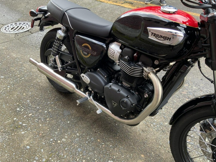 2026 Triumph BONNEVILLE T100