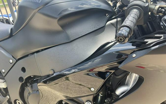 2025 Kawasaki Ninja ZX-10R KRT Edition