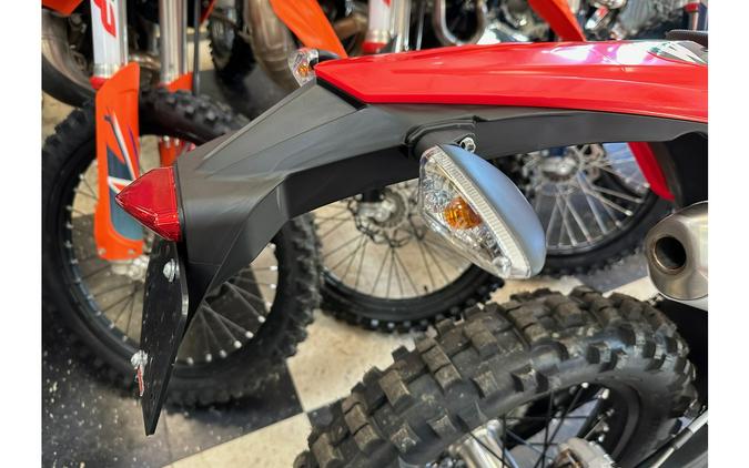2024 Beta Motorcycles 300 Xtrainer - Project Bike