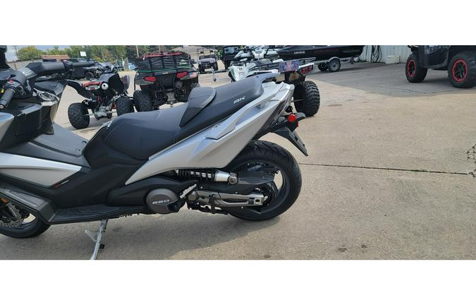 2023 KYMCO AK 550i ABS