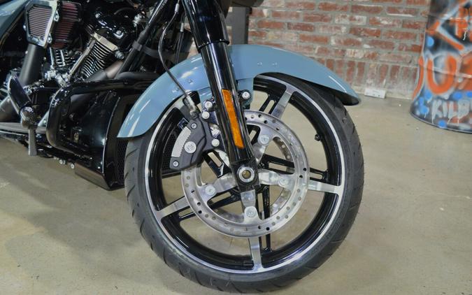 2024 Harley-Davidson Street Glide® Sharkskin Blue - Black Finish