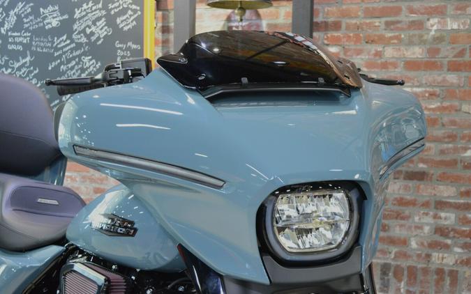 2024 Harley-Davidson Street Glide® Sharkskin Blue - Black Finish