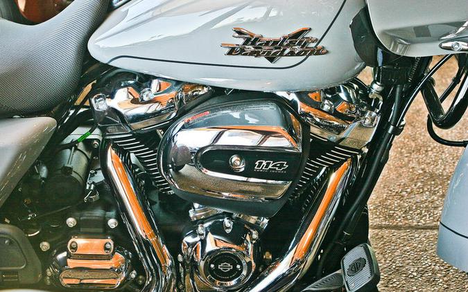 2024 Harley-Davidson® FLTRT - Road Glide® 3