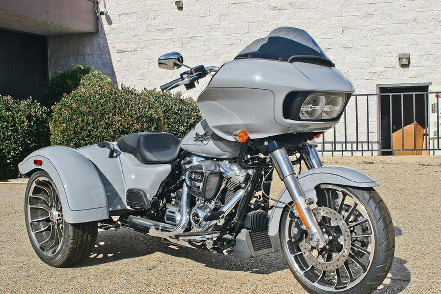 2024 Harley-Davidson® FLTRT - Road Glide® 3