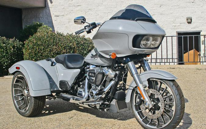 2024 Harley-Davidson® FLTRT - Road Glide® 3