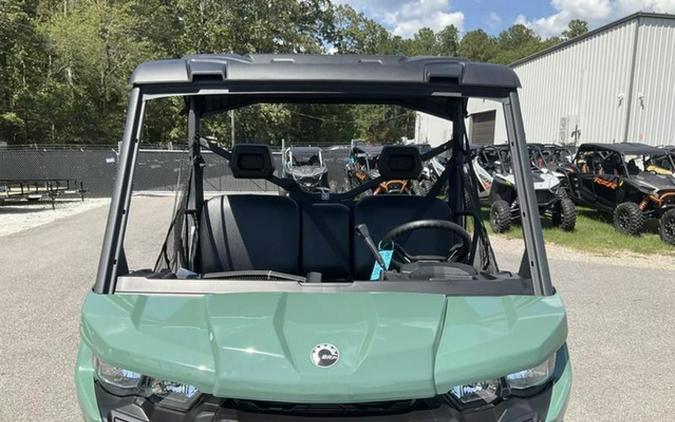 2025 Can-Am Defender HD9
