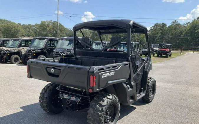 2025 Can-Am Defender HD9