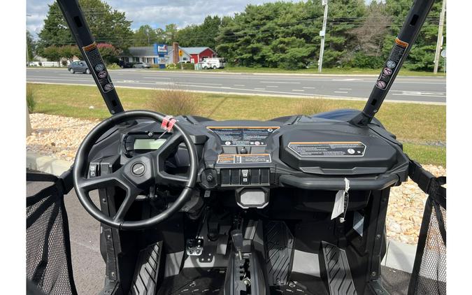 2025 Can-Am Maverick Trail DPS 700