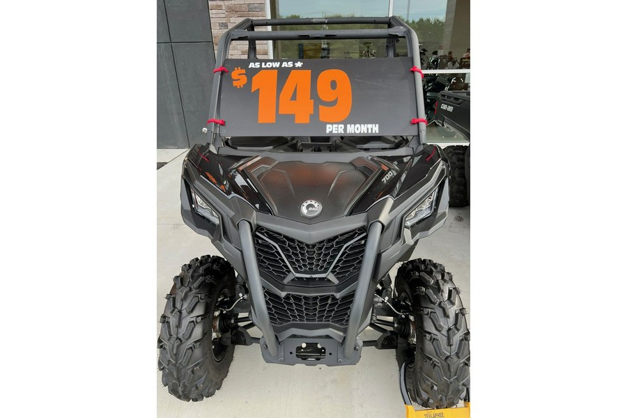 2025 Can-Am Maverick Trail DPS 700
