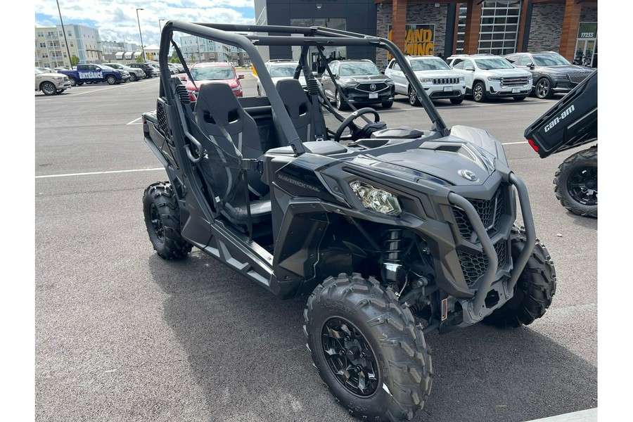 2025 Can-Am Maverick Trail DPS 700