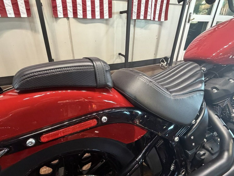 2022 Harley-Davidson Softail® Street Bob® 114