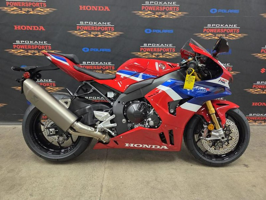 2026 Honda® CBR1000RR-R Fireblade SP
