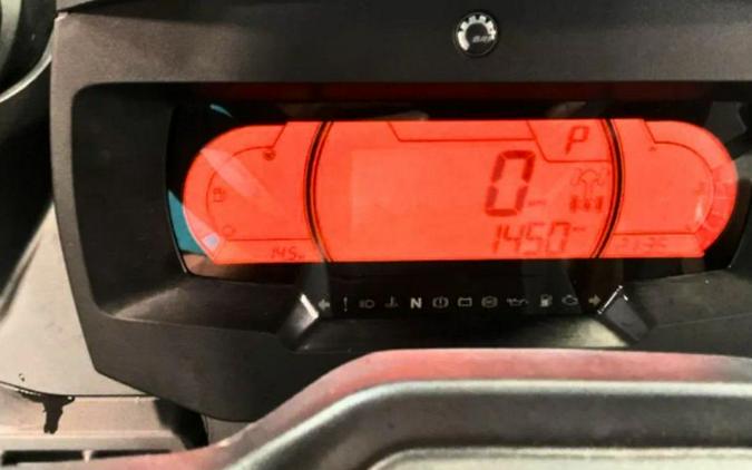 2023 Can-Am Defender MAX LONE STAR CAB HD10