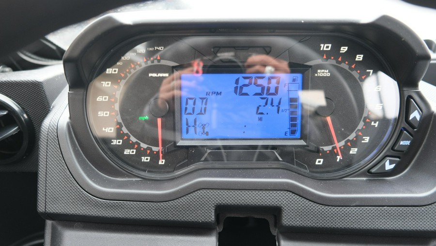 2027 POLARIS RANGER CREW XP 1000 CAB