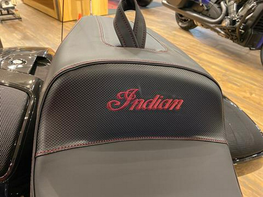 2024 Indian Motorcycle Challenger® Elite