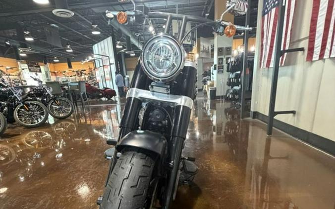 2019 Harley-Davidson Softail® Slim®