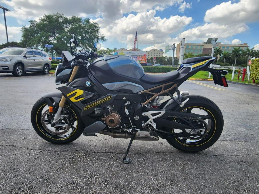 2024 BMW S 1000 R