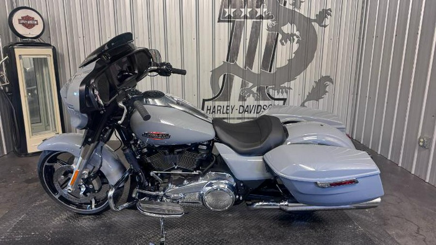 2026 Harley-Davidson STREET GLIDE FLHX