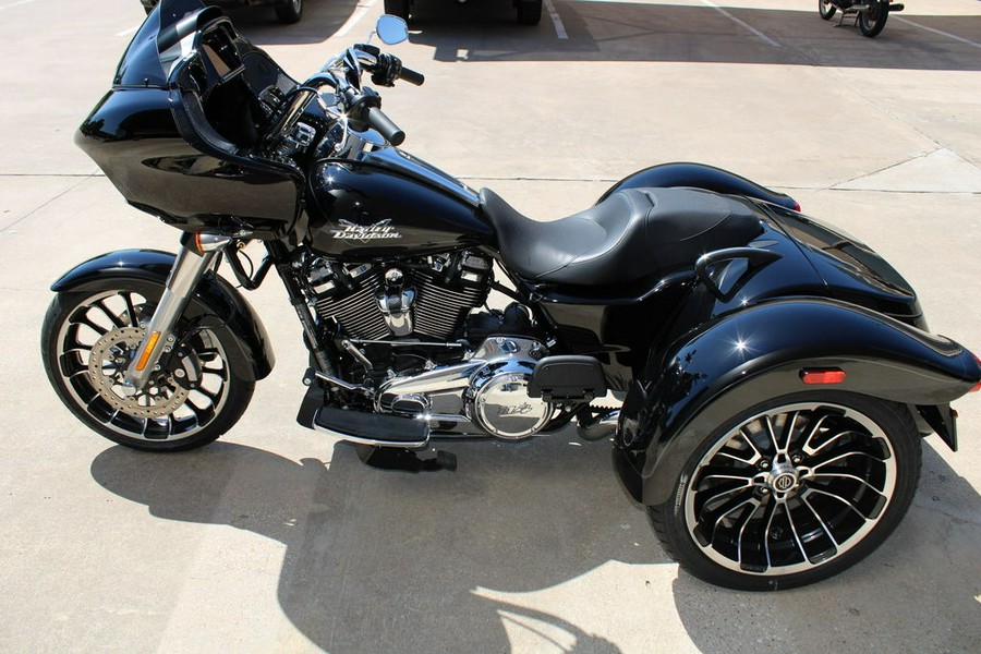 2024 Harley-Davidson® FLTRT - Road Glide® 3