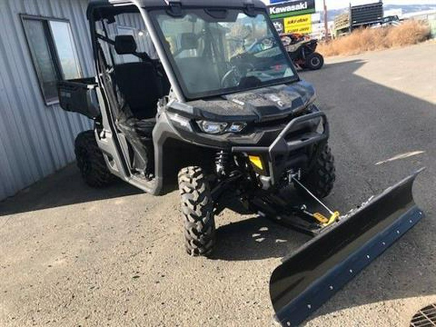 2024 Can-Am Defender XT HD10