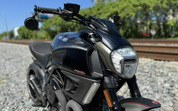 2016 Ducati Diavel Carbon